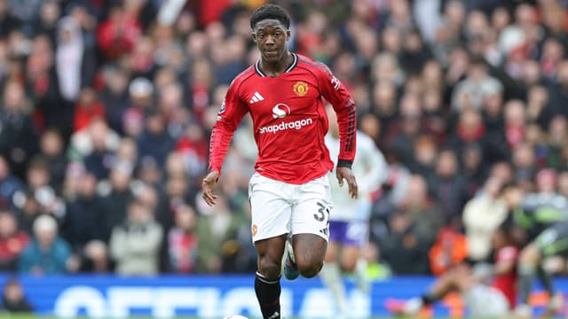 Kobbie Mainoo’s New Manchester United Deal Brings Big Pay Rise