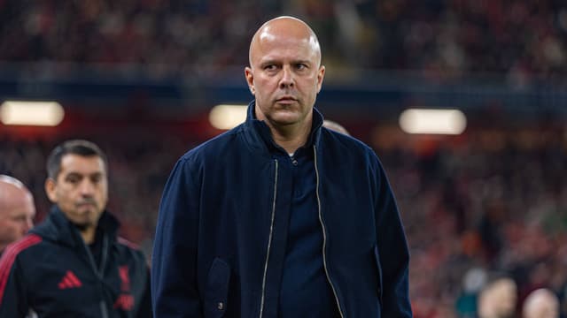 Arne Slot Points to Liverpool Sales Gap in Brutal Reality Check