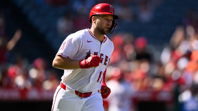 Phillies Add Carter Kieboom in Low-Cost Trade With Guardians