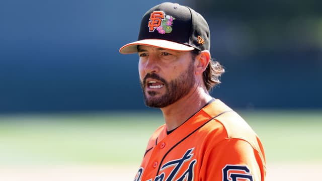 Tony Vitello’s Historic Giants Debut Comes Under Yankees Spotlight