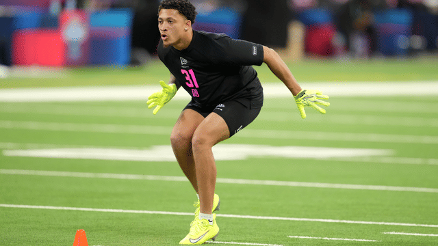 Projected First-Rounder Avieon Terrell Hosts Private Pro-Day
