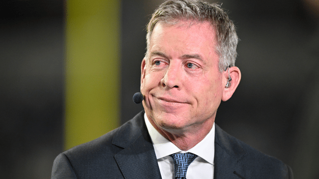 Troy Aikman Embraces Undefined Role With Miami Dolphins
