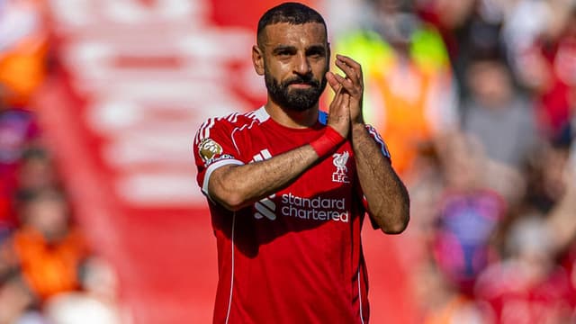 Al-Nassr Eye Mohamed Salah Move to Unite Him With Cristiano Ronaldo