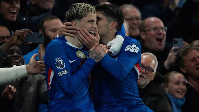 Alejandro Garnacho and Pedro Neto Doubtful as Chelsea Lose Robert Sánchez