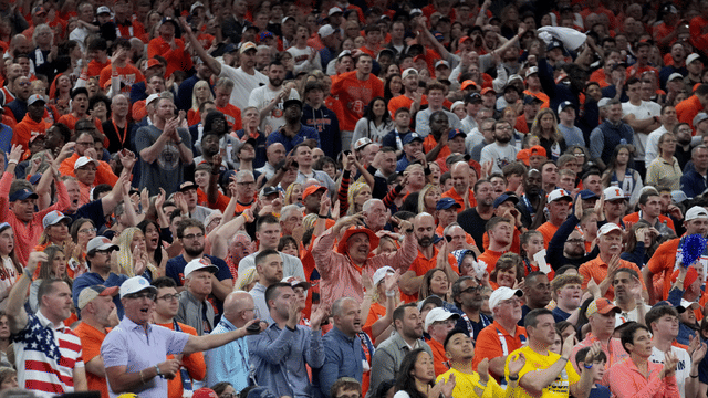 Illinois’ $20M Jumbotron Highlights Growing Arms Race In College Football Stadiums