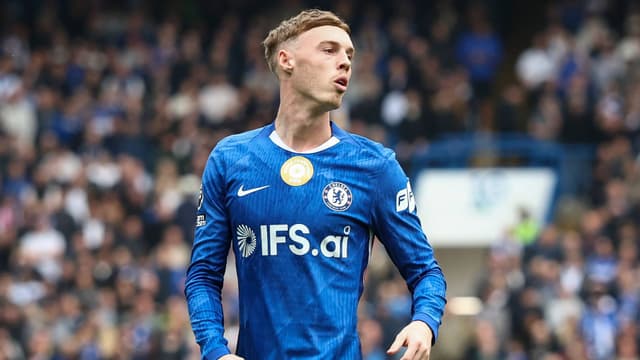 Chelsea Start Cole Palmer and João Pedro Against Liverpool