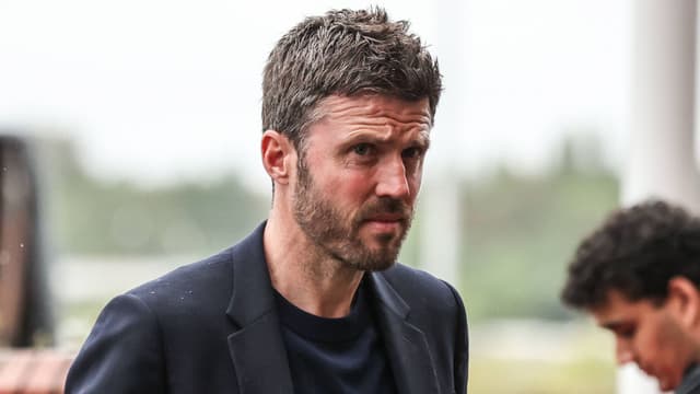 Michael Carrick Explains Benjamin Sesko and Casemiro Absences