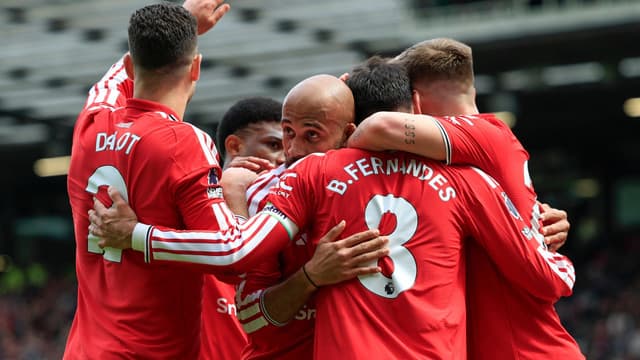 Manchester United Beat Nottingham Forest to Secure Third Spot