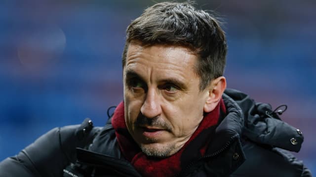Gary Neville Slams VAR After Manchester United Handball Call