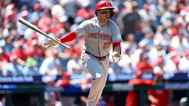 Sal Stewart Homers as Reds Crush Phillies to Win Series