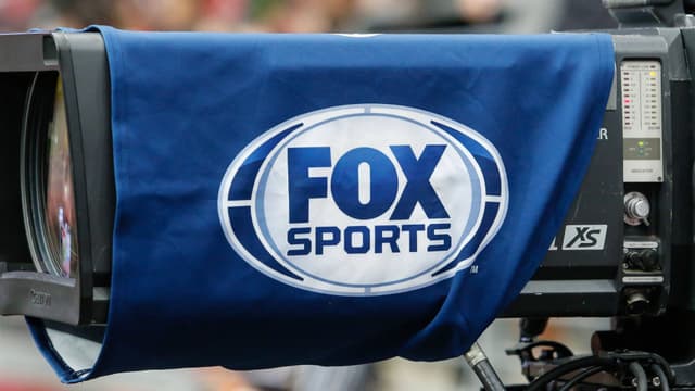 FIFA Weighs World Cup Ads During Hydration Breaks as Fox Plans New Access