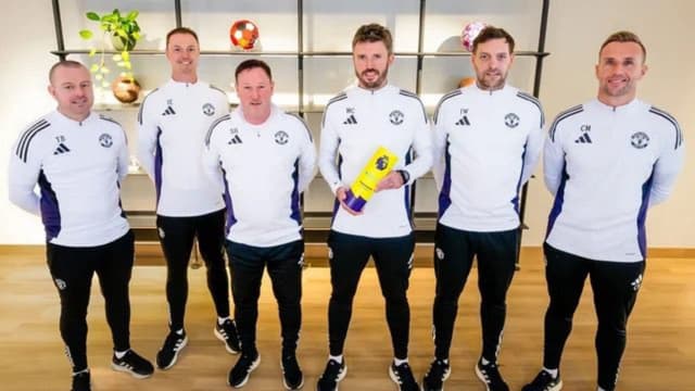Manchester United Confirm Michael Carrick’s Coaching Staff Will Stay