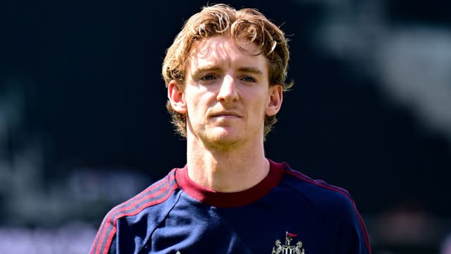 Anthony Gordon Agrees Personal Terms With Barcelona