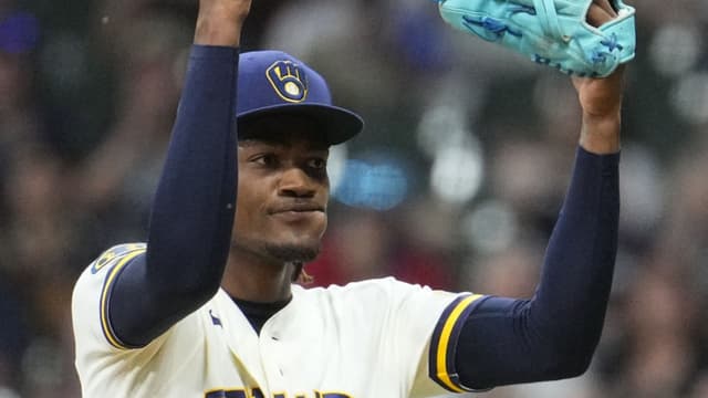 Abner Uribe Apologizes After WWE Gesture Sparks Cardinals Controversy
