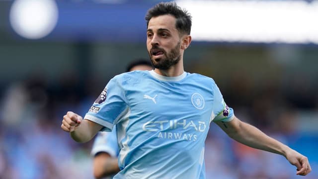 Hansi Flick Pushes Barcelona Move for Bernardo Silva