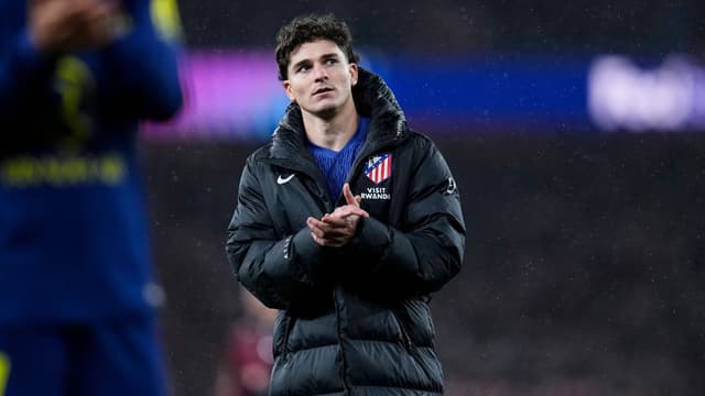 Julian Alvarez Informs Atletico of Desire to Join Barcelona