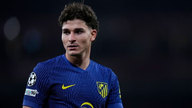Atletico Madrid Slam Barcelona’s ‘Small-Team Attitude’ Over Julian Alvarez