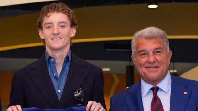 Anthony Gordon Completes Barcelona Move After Medical