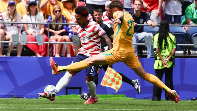 USMNT Beat Australia 2-0 to Clinch Round of 32 Spot