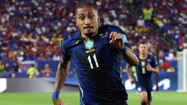 Raphinha Suffers Right Thigh Muscle Injury, Ruled Out of Brazil's Match vs Scotland