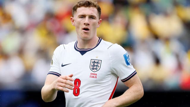Elliot Anderson Set for $396K Weekly Wage in Manchester City Record Deal