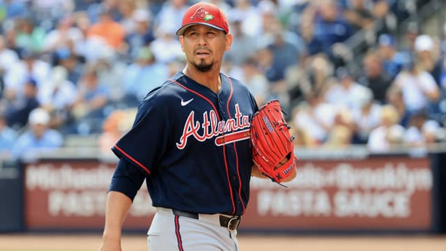 Braves Re-Sign Carlos Carrasco for Fifth Time This Season