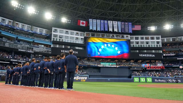 MLB and MLBPA Donate $1 Million to Venezuela Earthquake Victims