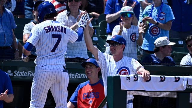 Dansby Swanson’s 8-RBI Power Show Evokes Sammy Sosa in Cubs Win
