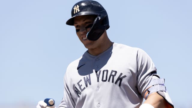 Aaron Judge Eyes Late August Return As Rib Injury Shows Progress