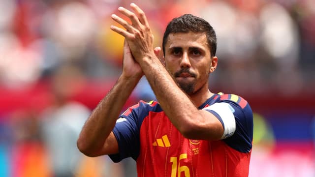 Real Madrid Unhappy With Rodri Links As Manchester City Push Renewal