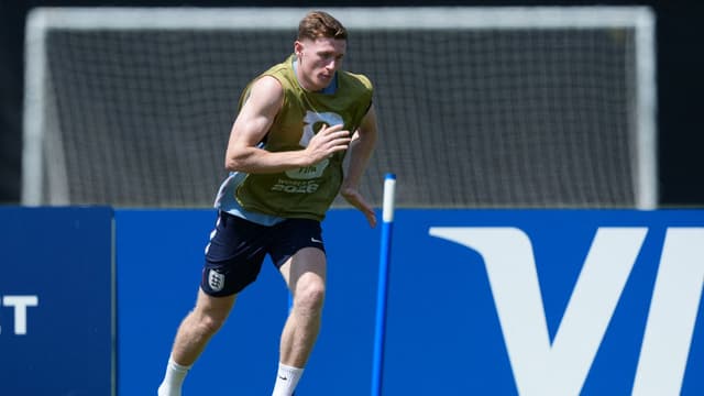 Elliot Anderson Reveals Kevin De Bruyne Admiration After Joining Manchester City
