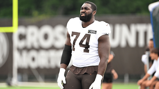 Ravens to Sign Veteran Offensive Lineman Hakeem Adeniji