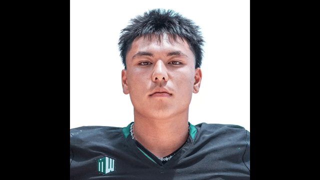 Hawaii QB Maika Eugenio Leaves Team Ahead of Preseason Camp