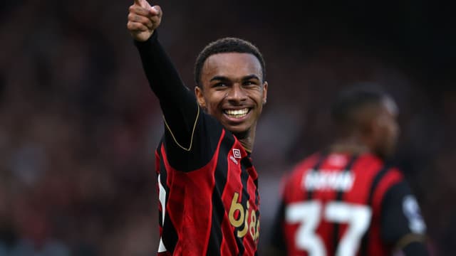 Barcelona Scraps Eli Junior Kroupi Talks With Bournemouth