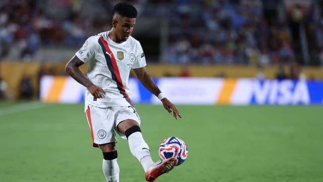 Tottenham Lead Chase for Savinho After Man City Transfer Request