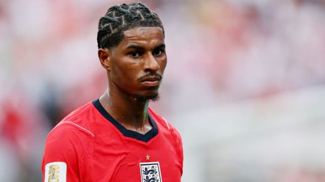 Michael Carrick Backs Marcus Rashford After Barcelona Clause Blow