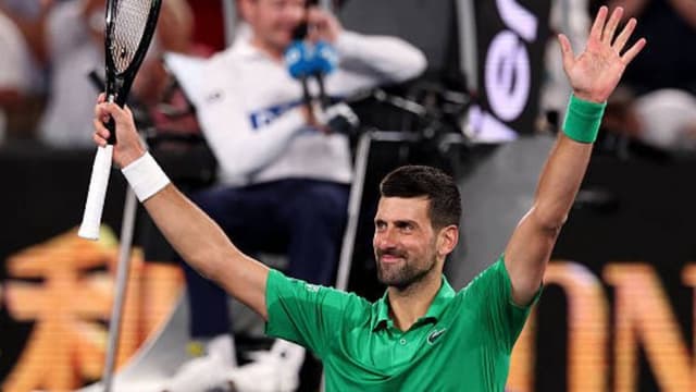 Novak Djokovic Cruises Past Pedro Martínez Into Australian Open Second Round