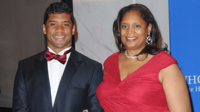 Russell Wilson's Mom Claps back At Trevone Boykin For His Thanksgiving Comments