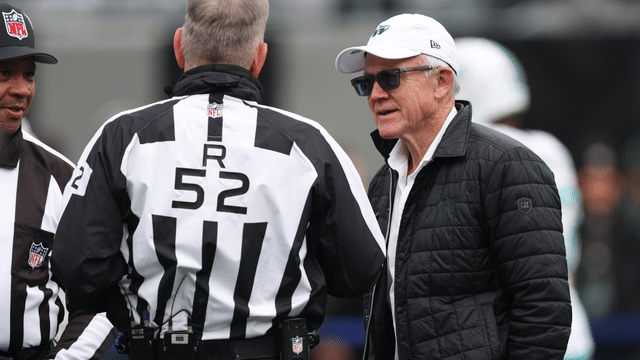 Arbitrator Flags NFL Owners’ Public Criticism of Players in Report Card Ruling