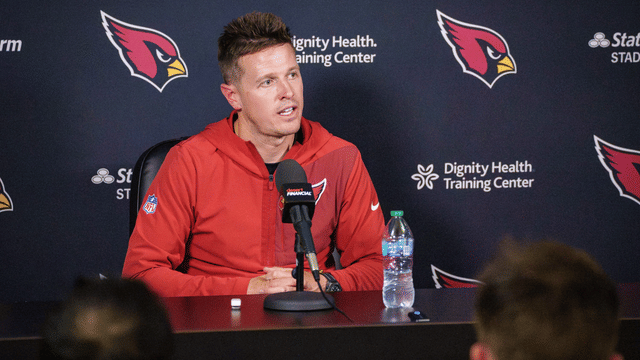 Mike LaFleur Isn't Worried About Naming Cardinals' Starting QB Yet
