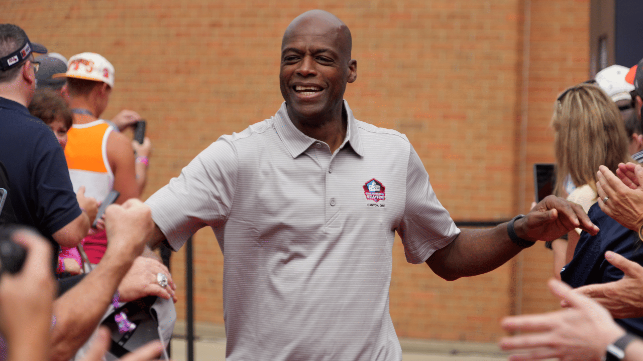 Darrell Reed Nfl NFL Legend Darrell Green, 66, Chasing Team USA Flag Football Spot ...