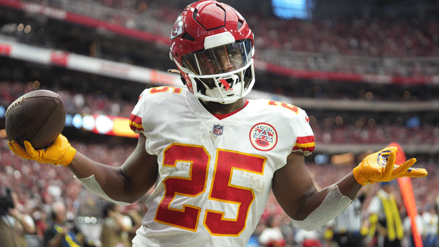 Chiefs Call Up Clyde Edwards-Helaire, C.J. Hanson Ahead of Bills Clash