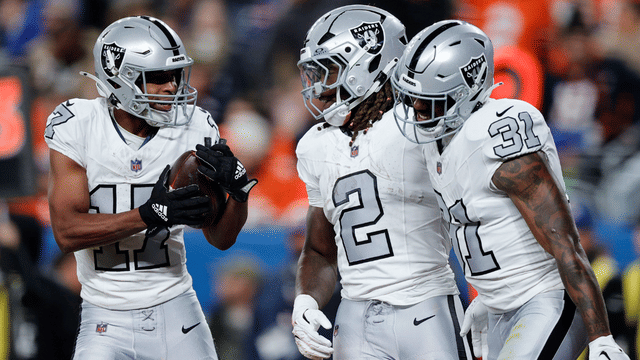 Tyler Lockett Leads Raiders in Receiving Just 10 Days After Signing