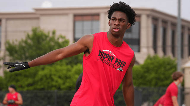 Donovan McNabb's Son Commits to UNLV