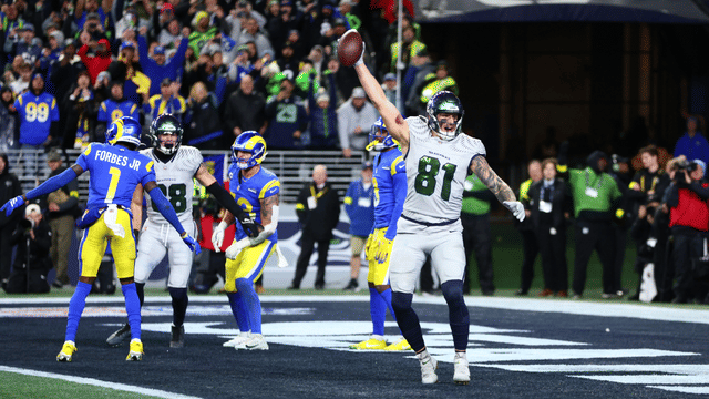 NFL Unlikely to Change Backward Pass Rule After Seahawks’ OT Play