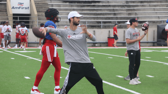 Maryland Expected to Hire Clint Trickett as Offensive Coordinator