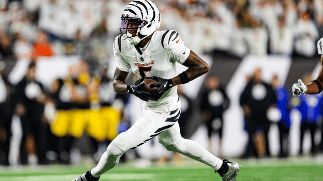 Bengals to Wear White Bengal Uniforms vs. Steelers on Sunday Night Football