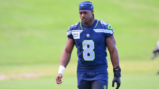 Seahawks HC Mike Macdonald Hints at Special Teams Role for Jadarian Price