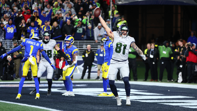 NFL Rule Explains Seahawks’ Game-Tying Two-Point Conversion vs Rams