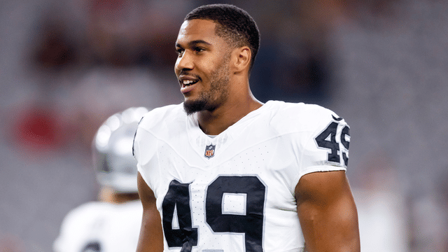 Raiders Waive DE Charles Snowden, Make Roster Changes After Minicamp
